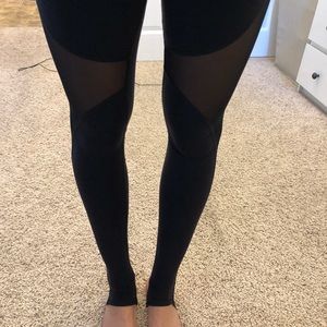 Alo Yoga leggings